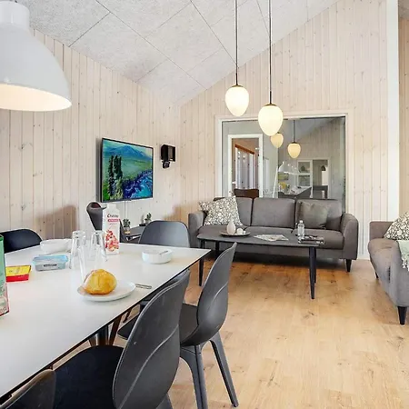 Luxury Retreat By Limfjorden Feriehus *